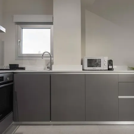 דירה Phaedrus Living Mini Art House Kahlo
